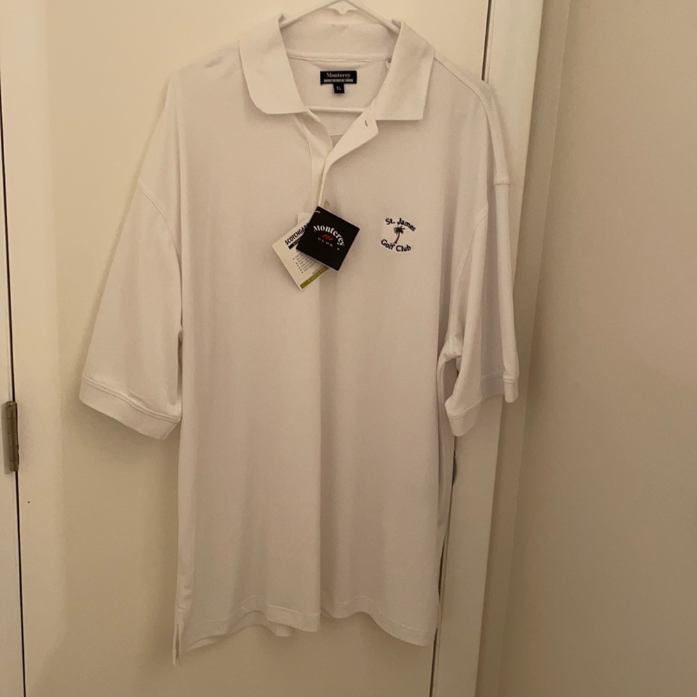 NWT  Men’s white XL moisture wicking Golf Shirt